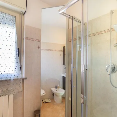 Intero A 56a * Montesilvano Marina